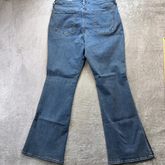 Wonderly High Rise Flare Jeans Womens 16 Blue Med Wash Side Slit Stretch Denim - Picture 13 of 14